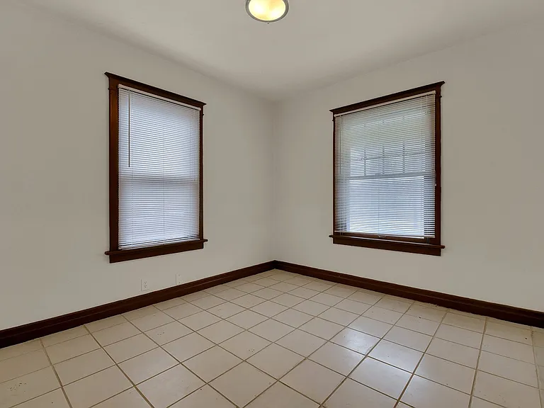 9459 Midland Blvd — Photo 7