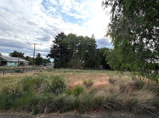 Nka Curtis Of #W, White Swan, WA 98952