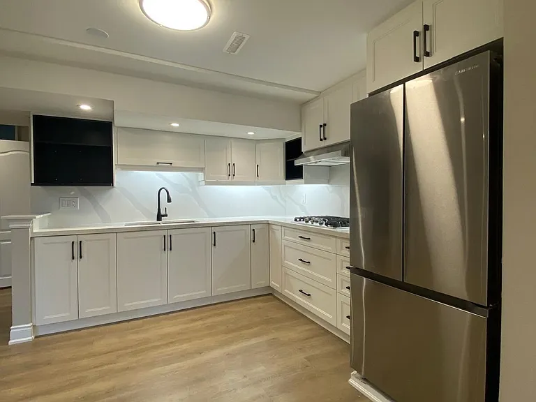 137 Spring Azure Cres #BASEMENT — Photo 10