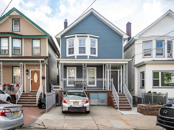 203 Pearsall Avenue image 1 of 49