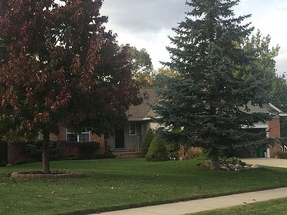 2nd image of 7853 Cidermill Dr SE