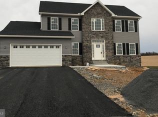 302 Martin Rd, Carlisle, PA 17015