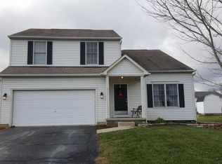 832 Whitehead Dr, Pataskala, OH 43062