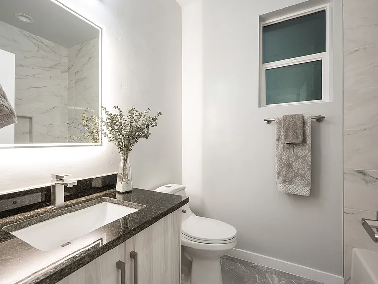 4359 Capistrano Ave — Photo 19