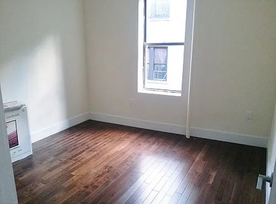 Rented by Reliance Realty Partners LLC  | media 21