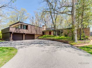 631 Forest Hill Rd, Lake Forest, IL 60045