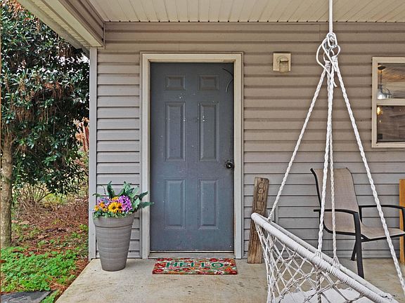 2nd image of 8475 Old Mayfield Rd