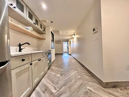 Rented by ERNY LLC | media 1