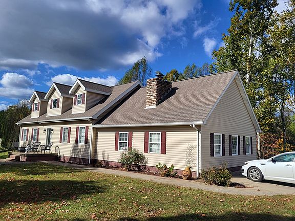 2nd image of 733 Haney Rd