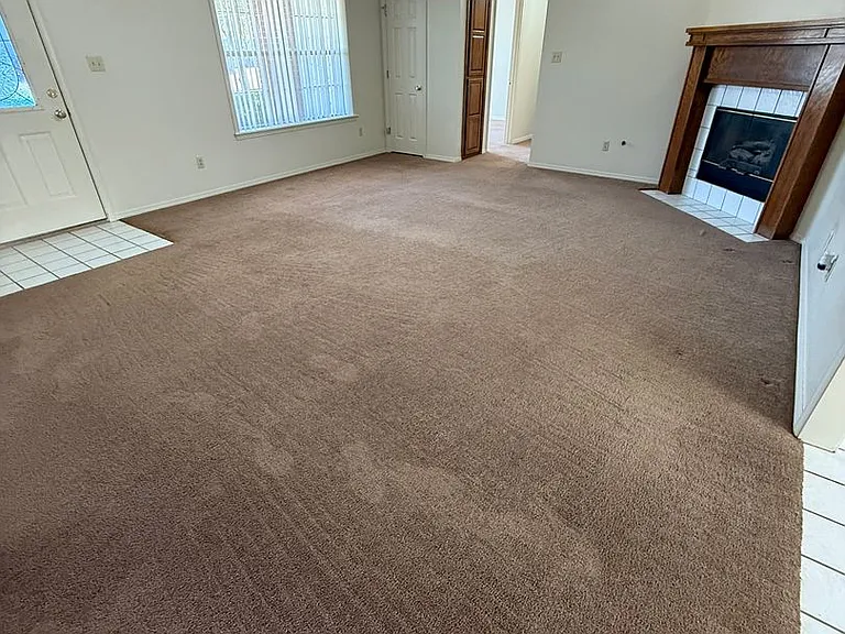2302 Brookhaven Dr — Photo 15