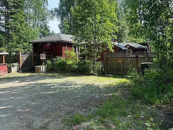 4017 S Pilot Cir, Wasilla, AK 99623