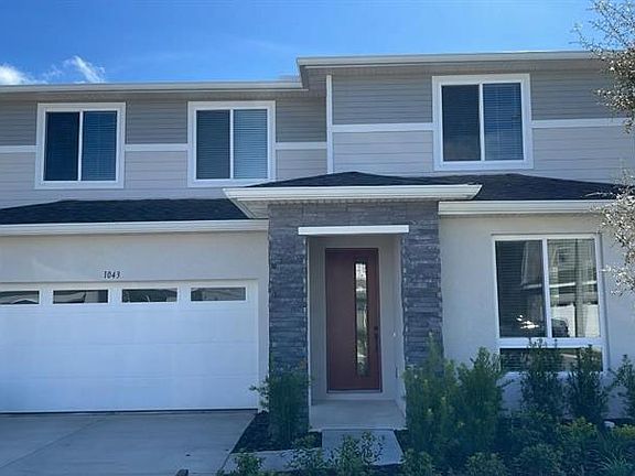 2nd image of 1043 Sugarwood St