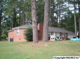 1215 Hobbs Island Rd SE, Huntsville, AL 35803
