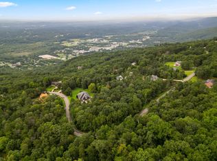 923 & 1005 Sandstone Ter, Soddy Daisy, TN 37379