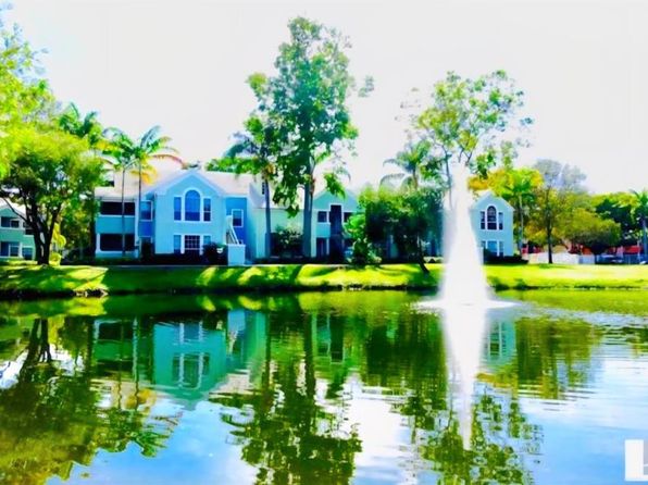 1050 Crystal Way APT C