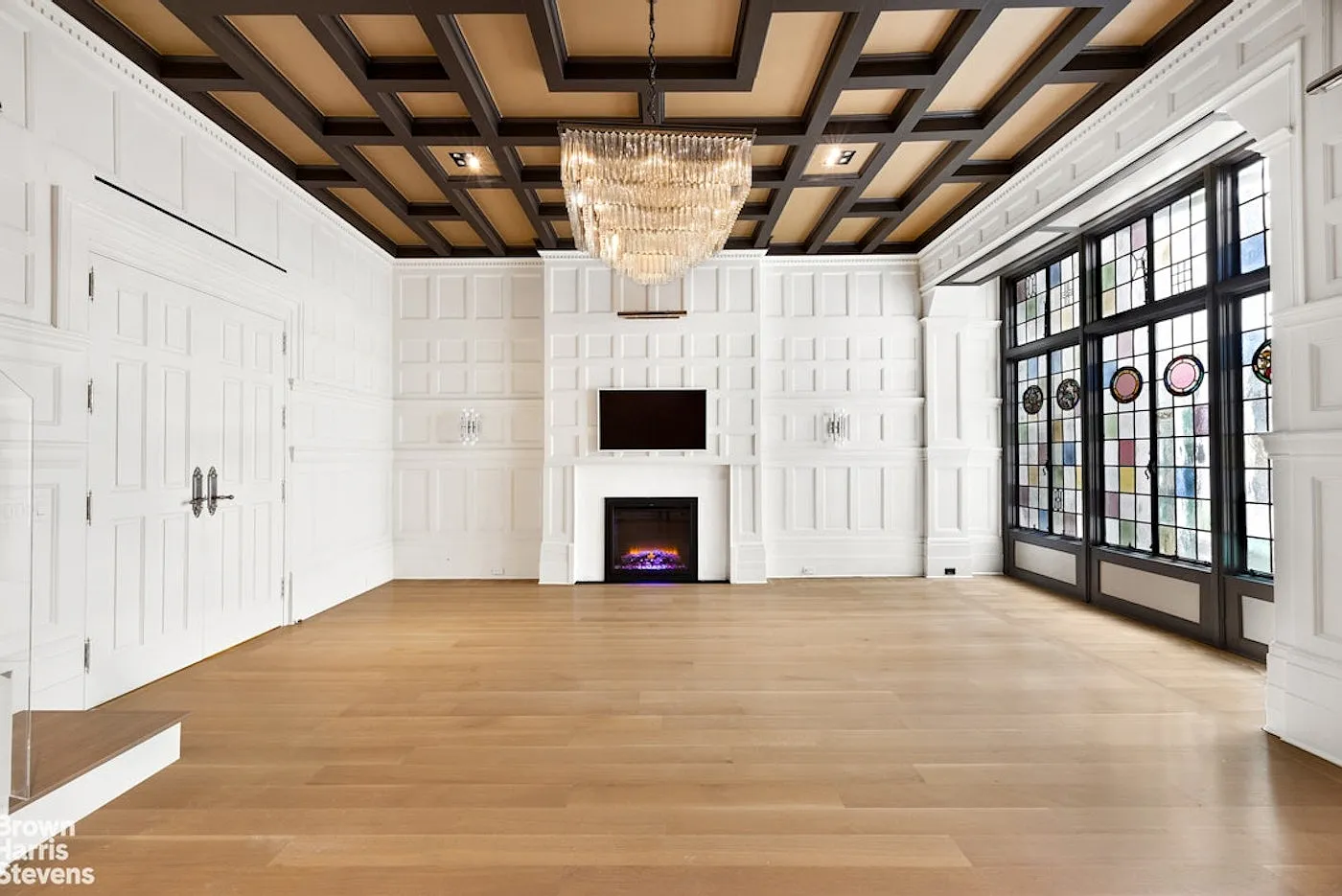 9 East 82nd Street — Photo 1