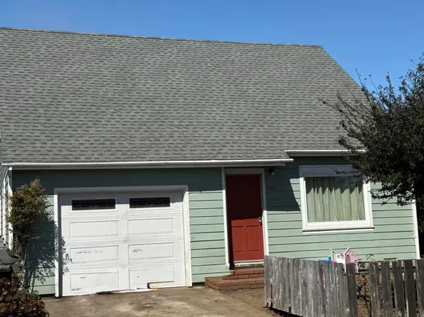 121 S McPherson St, Fort Bragg, CA 95437