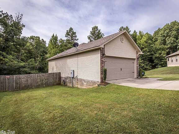 2nd image of 942 James Madison Dr