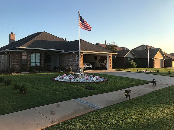 2nd image of 4118 SW Wendy Dr