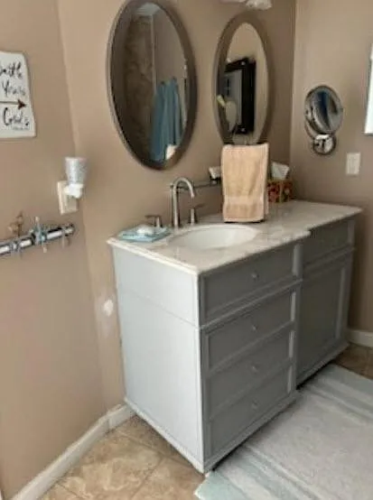307 Douglas Dr — Photo 6