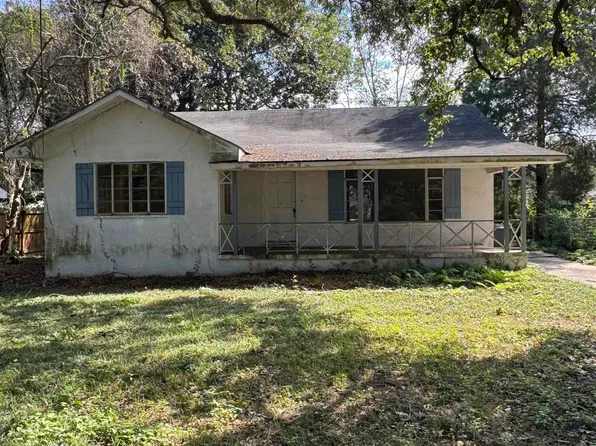 442 Centenary Dr, Baton Rouge, LA 70808