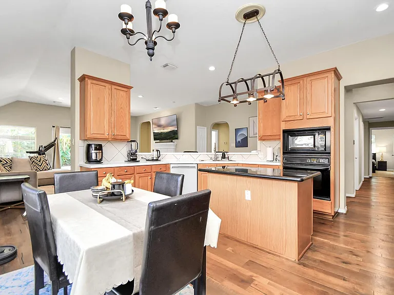 3506 Paluxy Cir — Photo 12