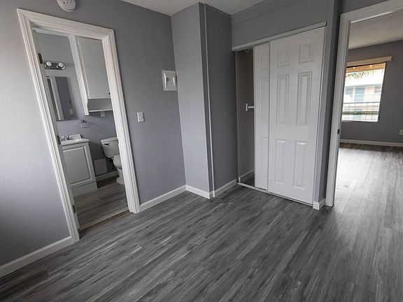 5th image of 9720 Flower St #126