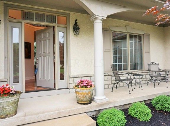 3rd image of 3904 Tarrington Ln