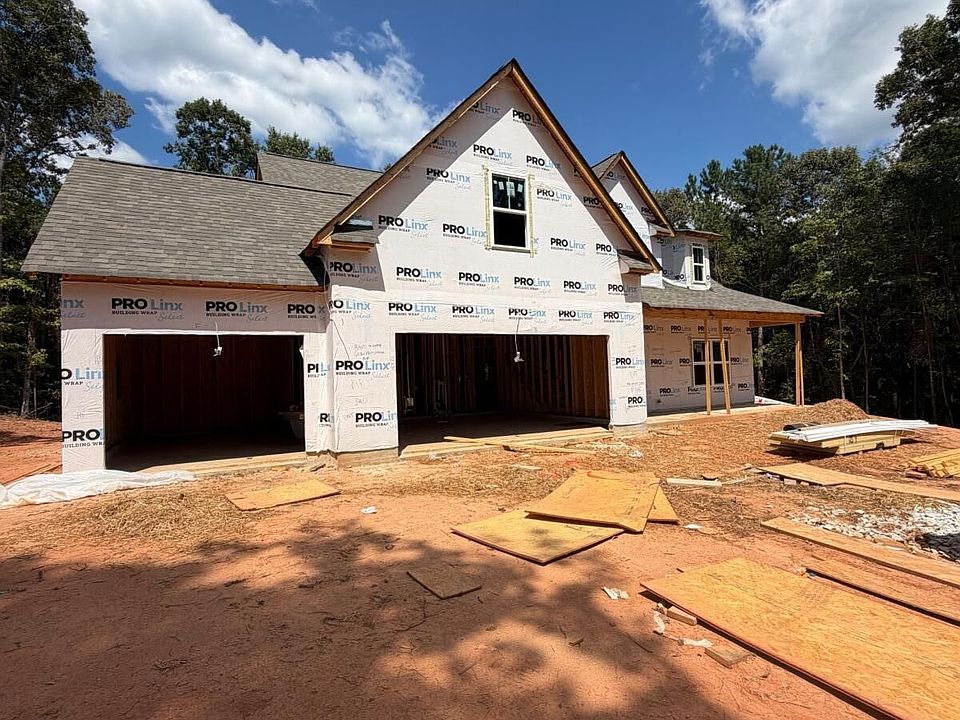 1st image of 468 Pinewood Dr