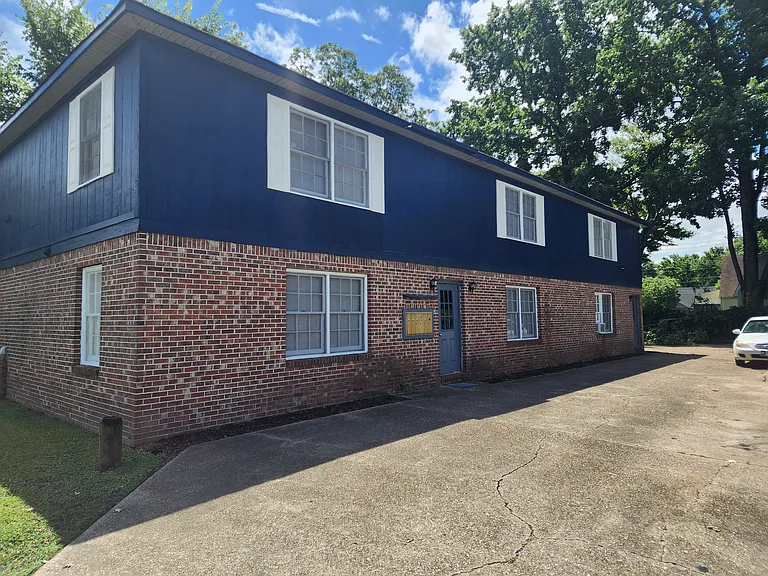 325 Ashlawn Dr #6 — Photo 9