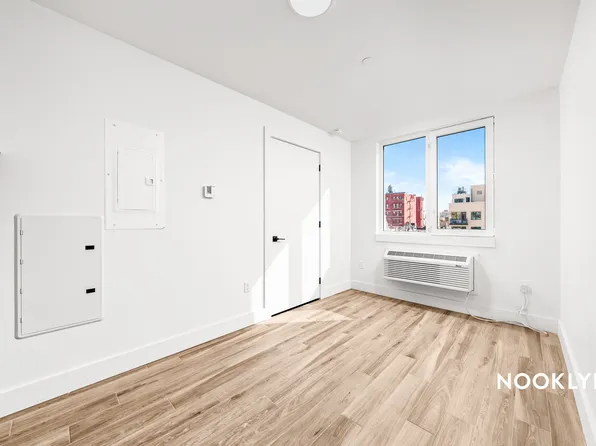 217 West 123rd Street 4C image 2 of 13