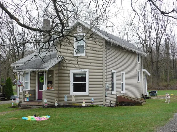114 Summit St, Sayre, PA 18840