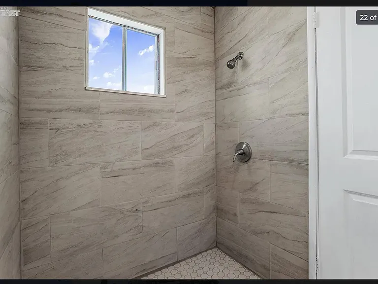1925 Alpha Way — Photo 16