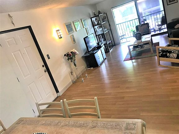 5th image of 9875 Pineapple Tree Dr APT 207
