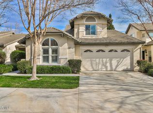 2090 Freesia Ave, Simi Valley, CA 93063