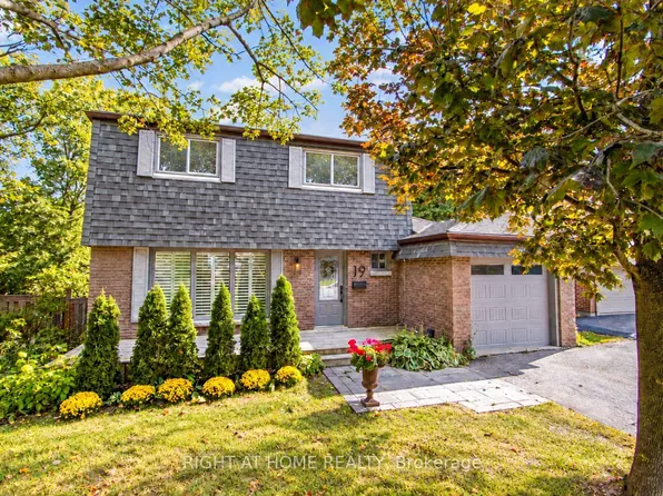 19 Clara St, Orangeville, ON L9W 2H9