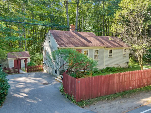 63 Factory Pasture Lane, Kennebunk, ME 04043