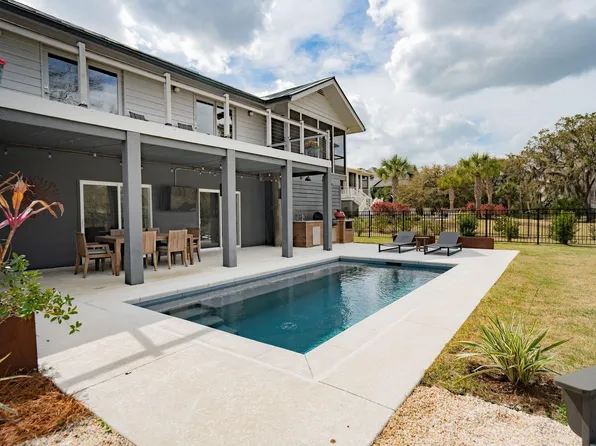 1605 Regimental Ln, Johns Island, SC 29455