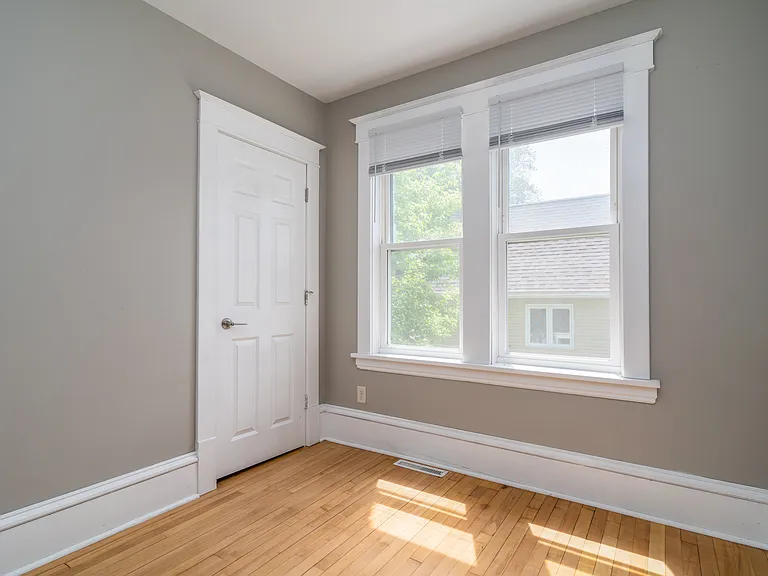 514 Cherry St — Photo 9