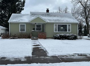 121 E Truman Ave, Eau Claire, WI 54701