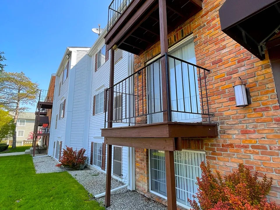 Walnut Creek Apartments