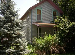 1328 New Hampshire St, Lawrence, KS 66044