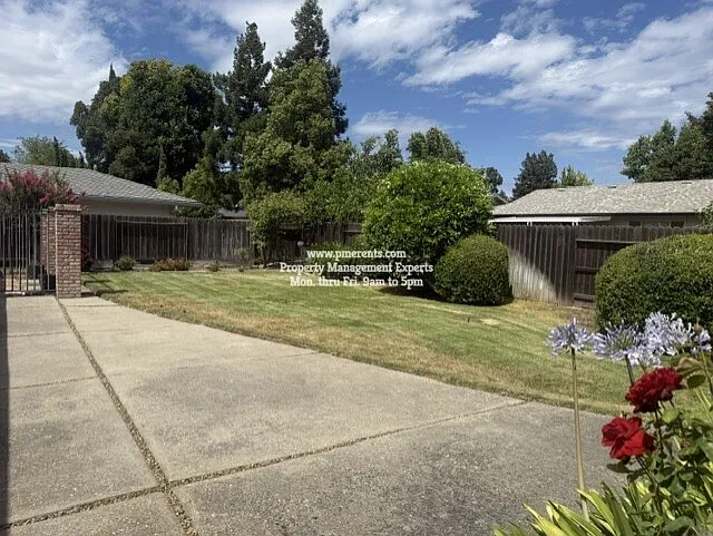6324 Savannah Pl — Photo 16