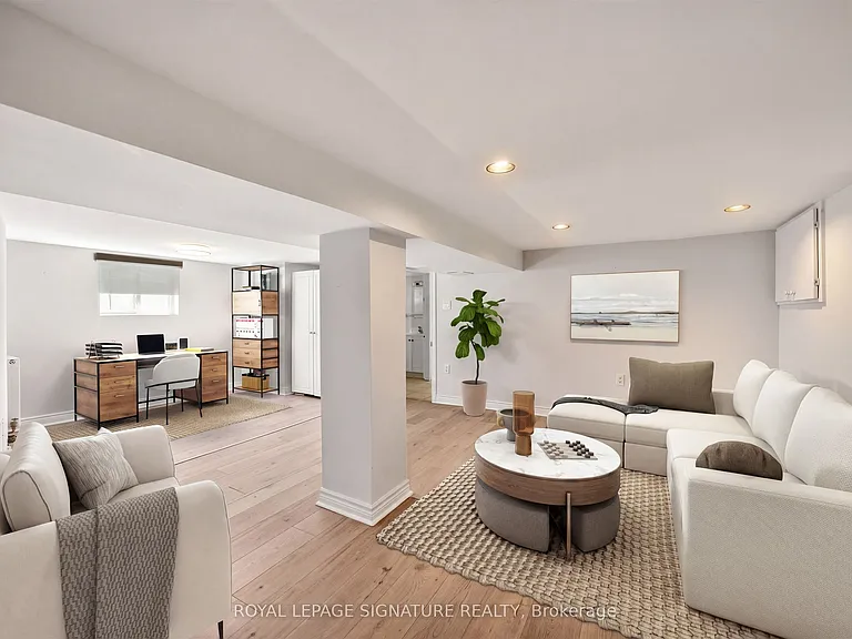 426 Armadale Ave — Photo 41