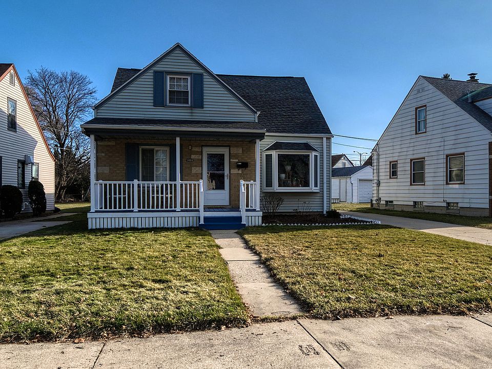 2nd image of 3868 S Hanson Ave