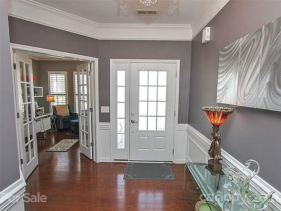 2nd image of 7081 Shenandoah Dr