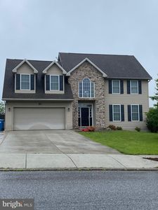 60 View, Carlisle, PA, 17013