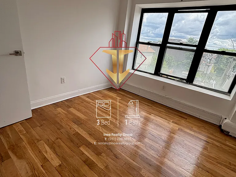 77-79 Bergen Ave #6 — Photo 4