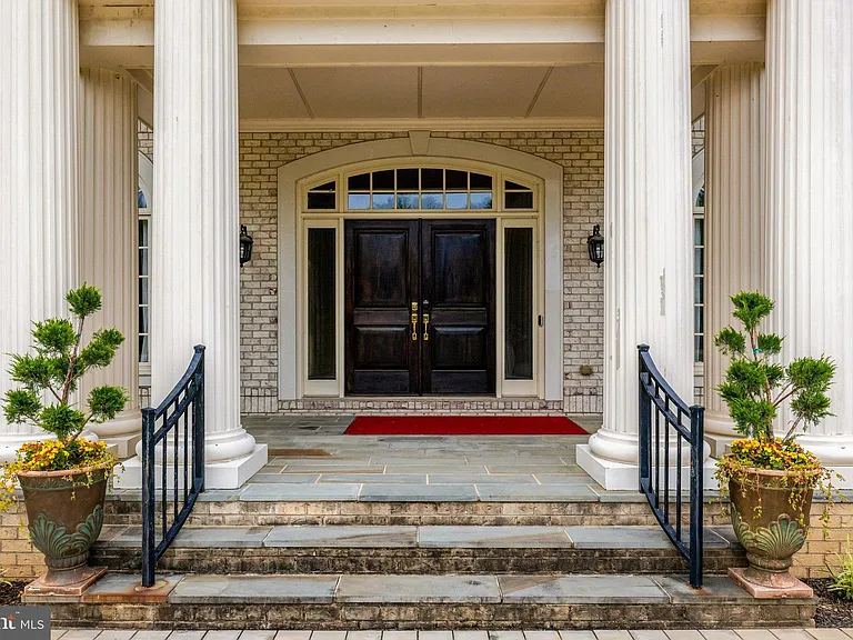 860 Nicholas Run Dr — Photo 40
