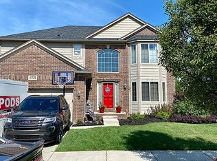 41735 Damask Dr, Clinton Township, MI 48038